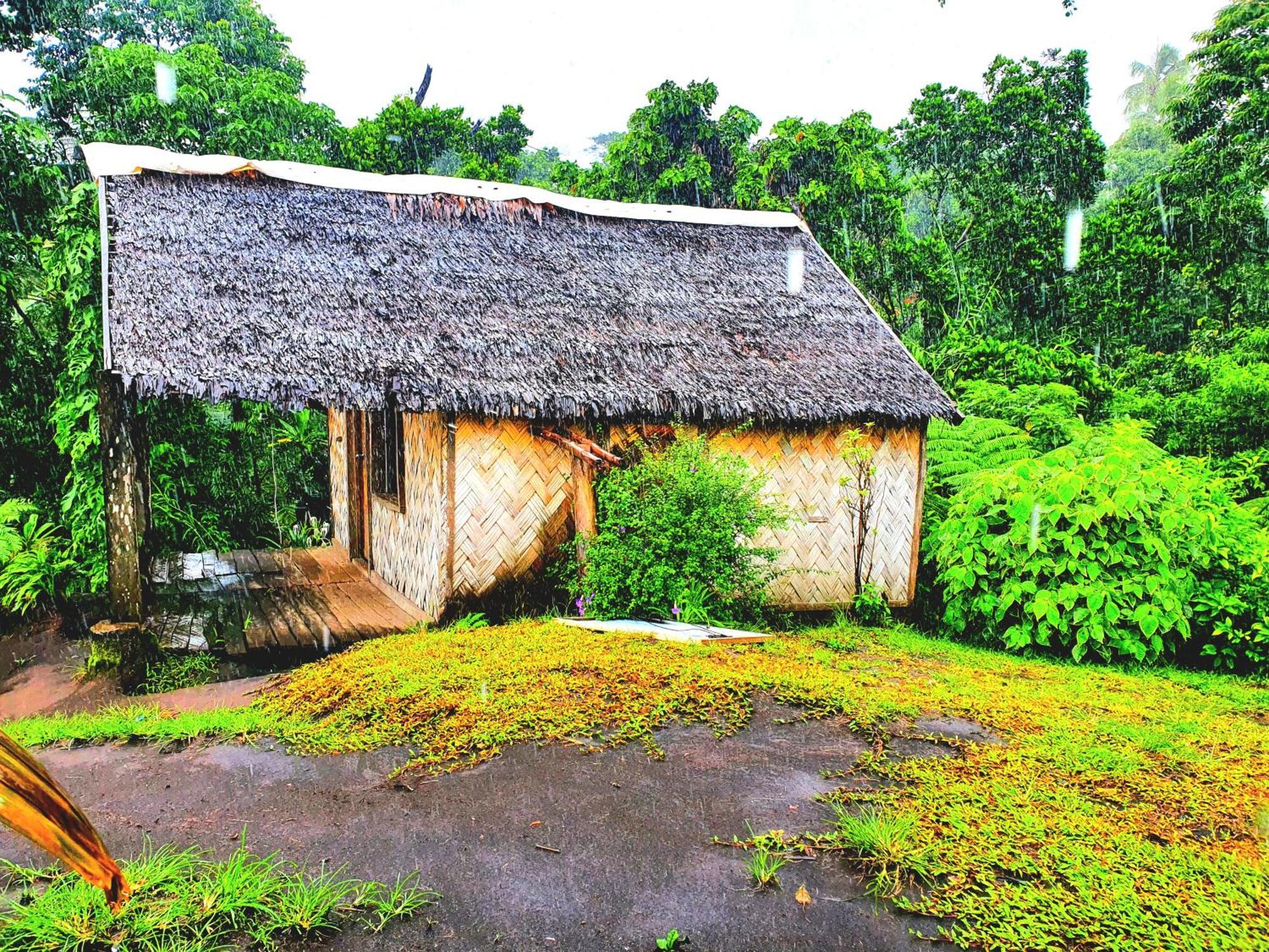 Island Paradise Bungalows Lenkuru Exterior foto